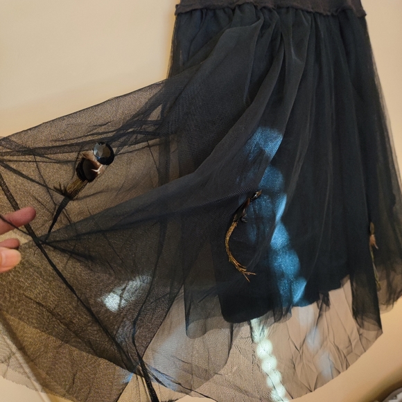 Beautiful Dress - Picture 14 of 15